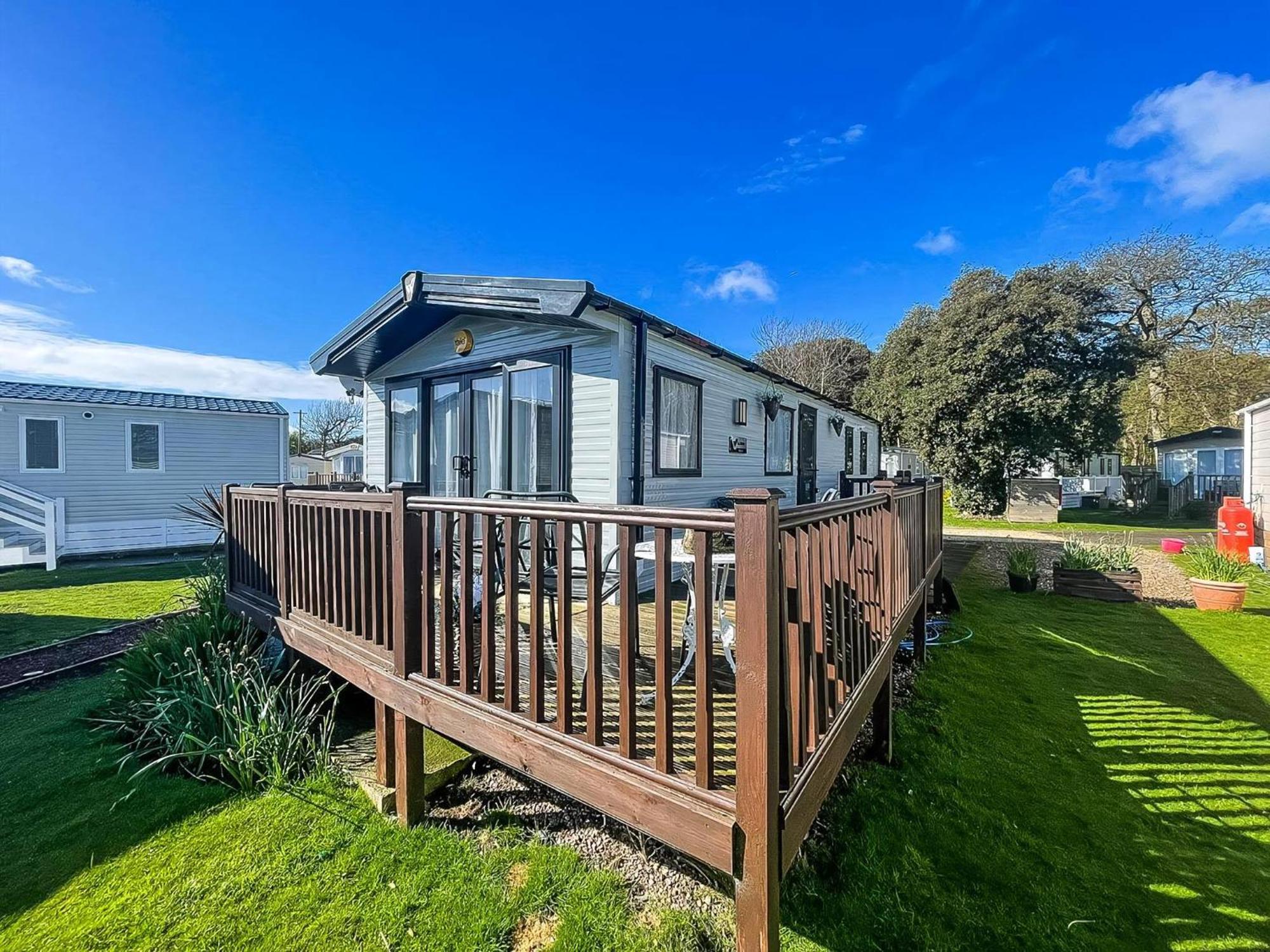 לואסטופט Beautiful Caravan For Hire With A Partial Sea View In Suffolk Ref 32042Az מראה חיצוני תמונה